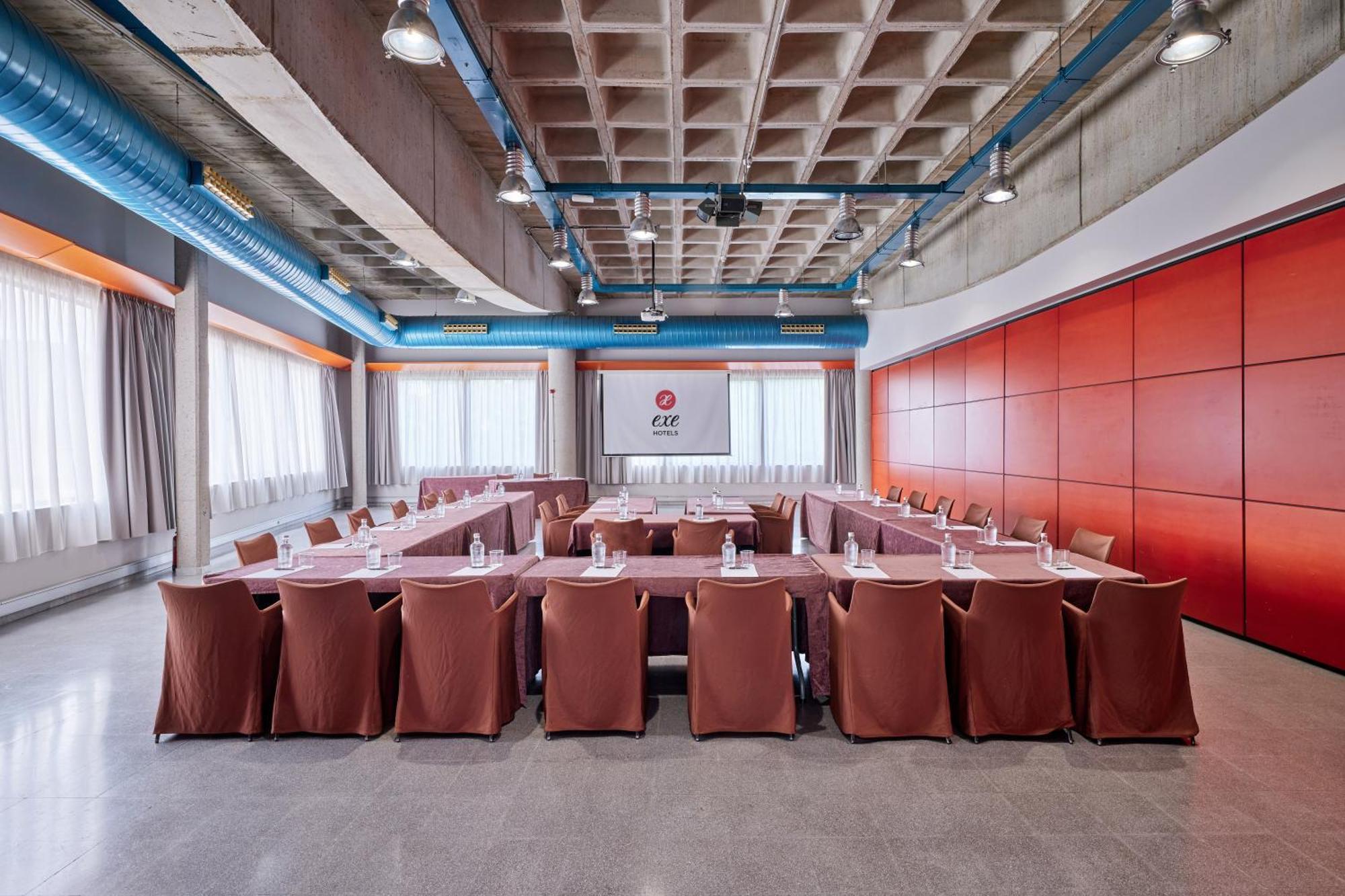 Hotel Exe Campus Cerdanyola del Valles Zewnętrze zdjęcie