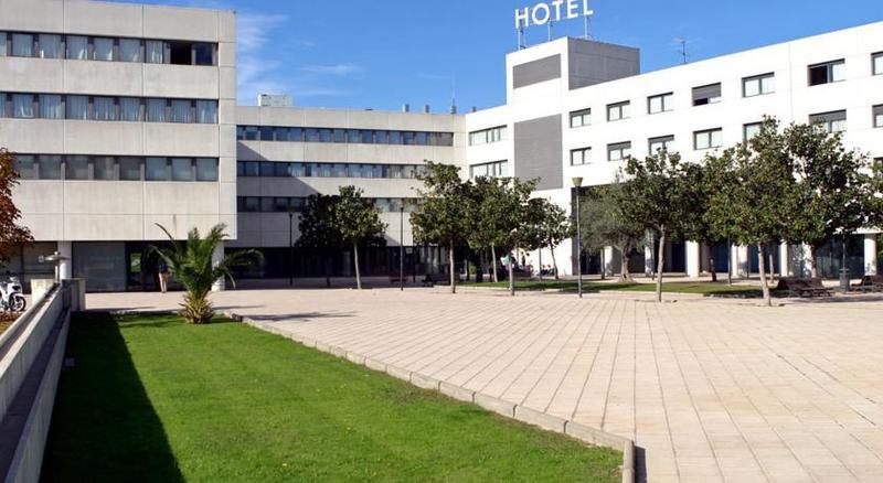 Hotel Exe Campus Cerdanyola del Valles Zewnętrze zdjęcie